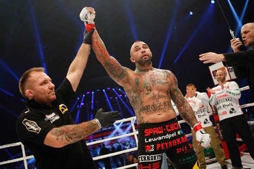 28.09.13 „KSW 24″ – Marcin Różalski vs. Paul Słowiński